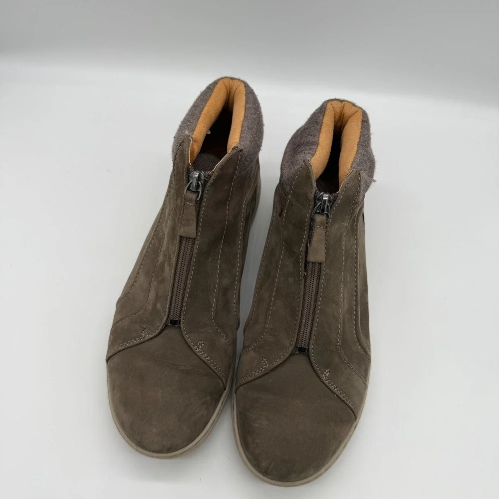 Clarks Nalle Lo Zip Dark Brown Taupe Nubuck Leather Ankle Boots Sneakers 9